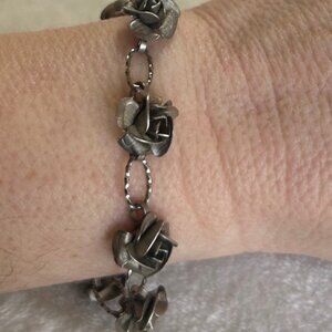 VINTAGE 1950's Metal Roses Bracelet